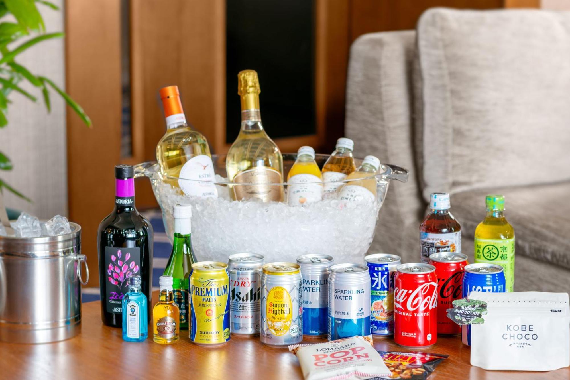 Oriental Hotel Kobe Rum bild A selection of soft drinks